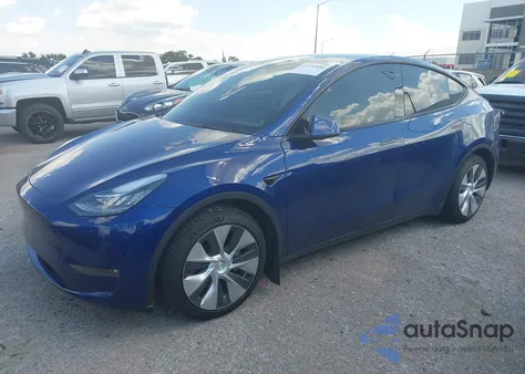 2021 Tesla Model Y Long Range Dual Motor All-Wheel Drive from USA, damaged, VIN 5YJYGDEE2MF197688